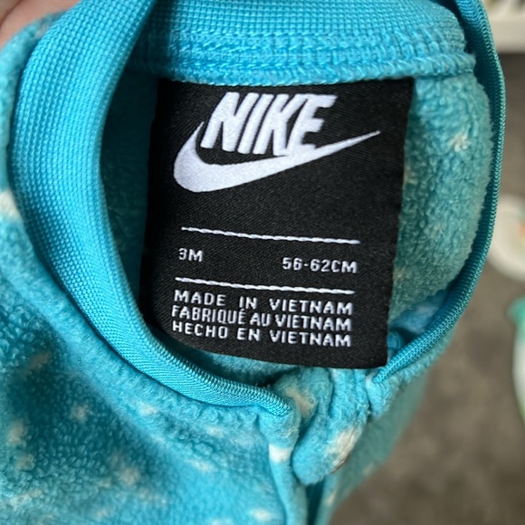 3M, Nike Fleece Sleeper with Hand Mittens, Blue - Picture 2 of 3